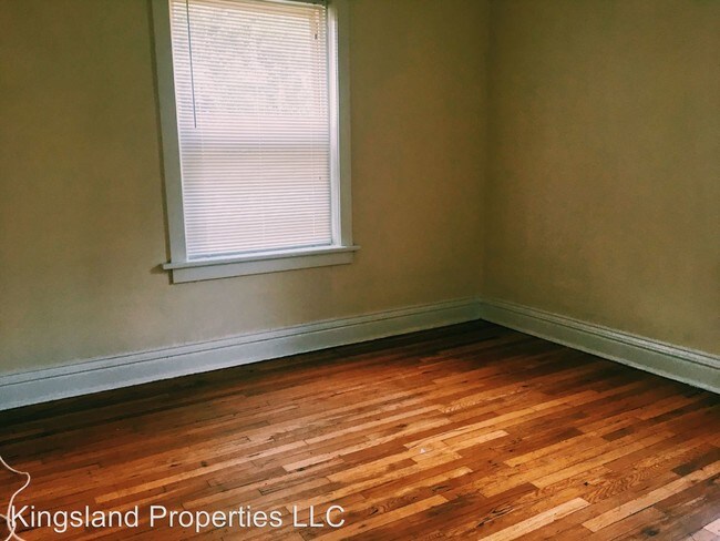 Building Photo - 1 br, 1 bath Apartment - 4112 McRee