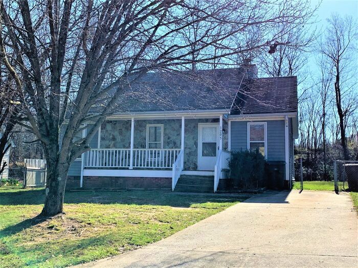 1205 Westhampton Dr, Greensboro, NC 27405 House for Rent in