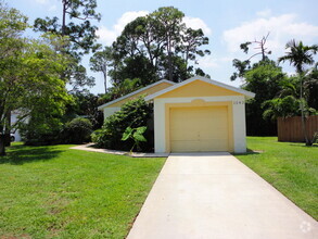 Building Photo - 1282 Slash Pine Cir