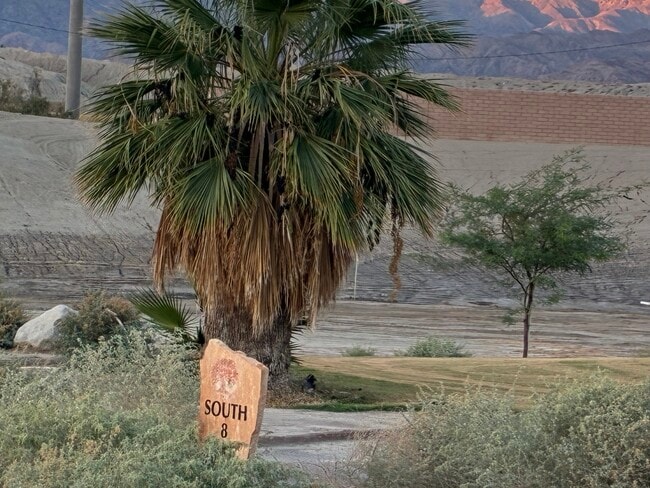 Foto del edificio - 42417 Lamporo Wy