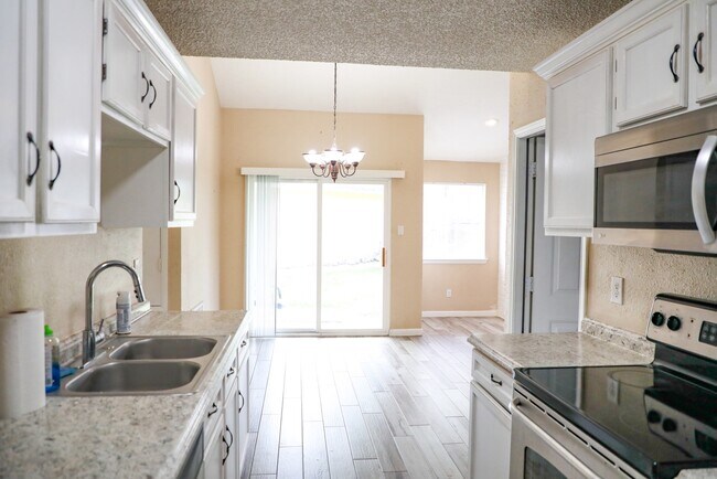 Foto del edificio - 17711 Glenhagen Ct