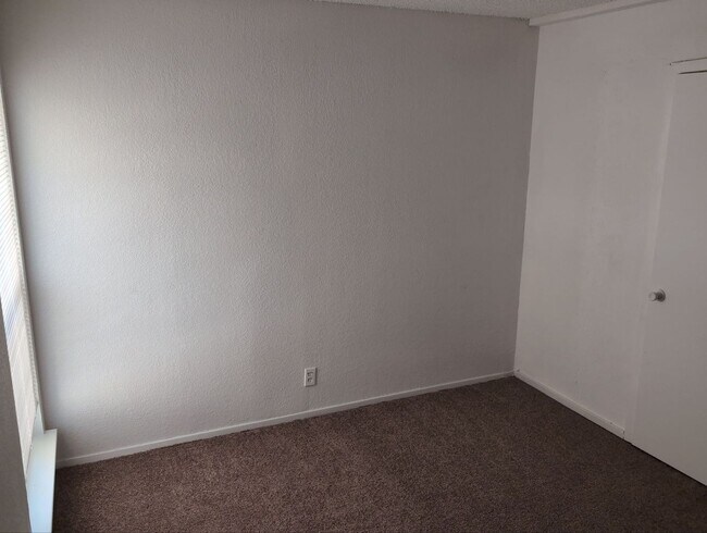 Foto del edificio - 1804 Martinique Dr