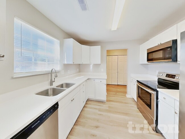 Building Photo - 3618 Jordan Mill Ct