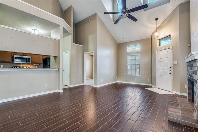 Foto del edificio - 4803 Clover Haven St