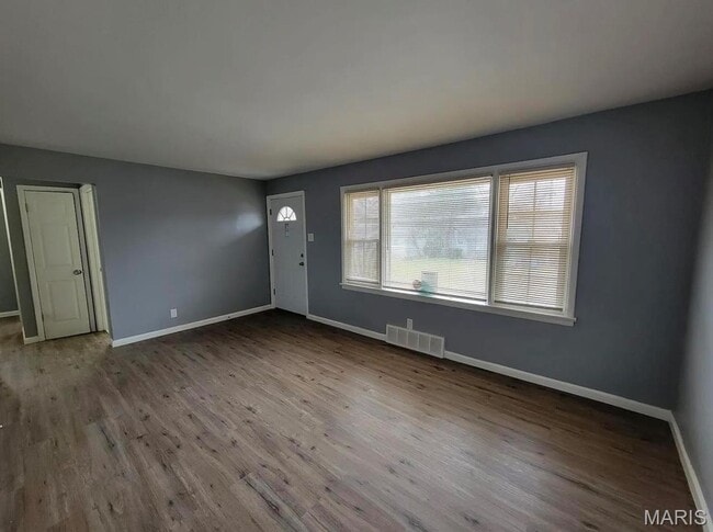 Foto del edificio - Ranch-style three-bedroom