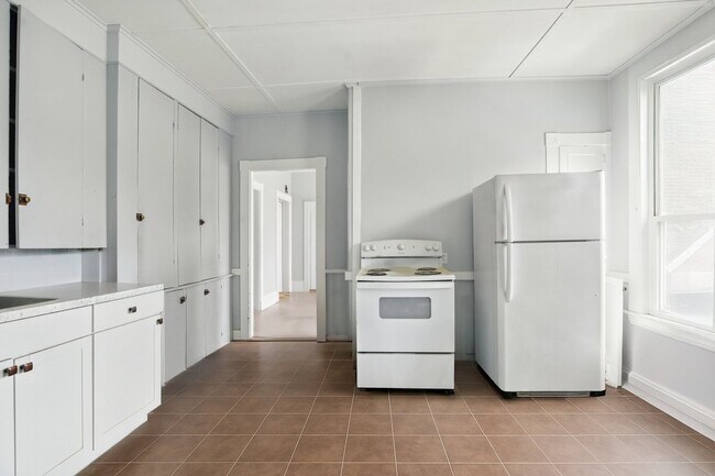 Foto del edificio - 310 Turner St