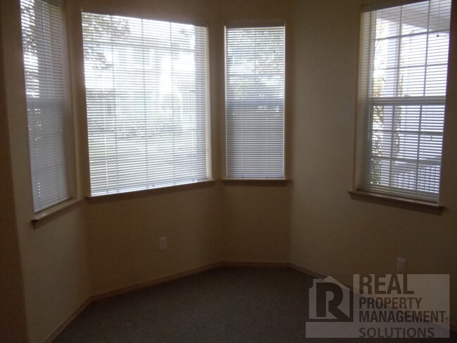 Foto del edificio - 14264 SE Bridgeton St