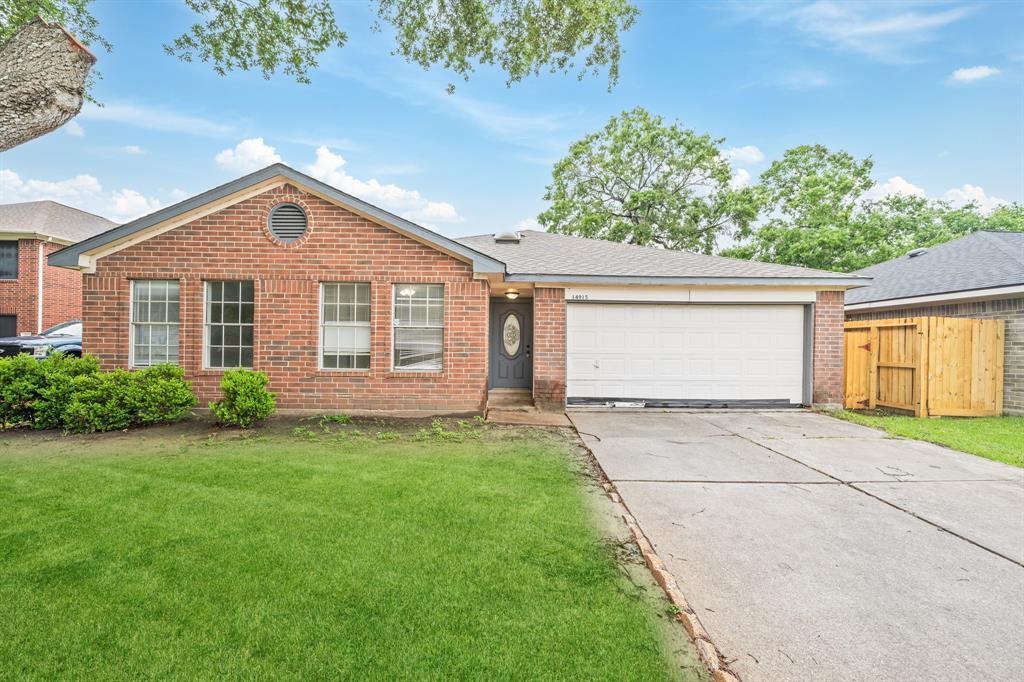 Primary Photo - 14915 Dunster Ln
