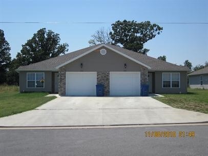 Foto principal - 3316 S Kenser Ct