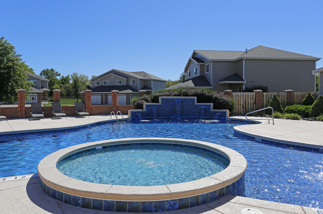 Building Photo - Pebblebrook Apartments