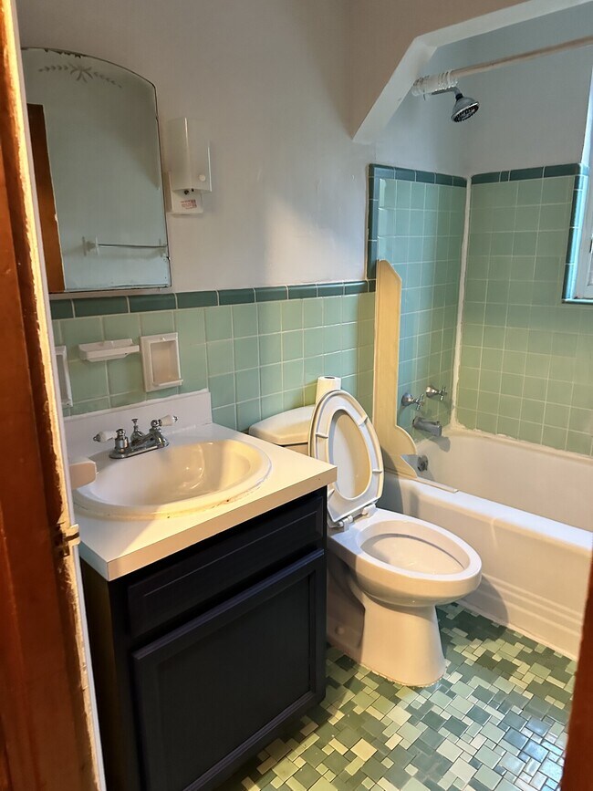 Foto del edificio - 3029 Boudinot