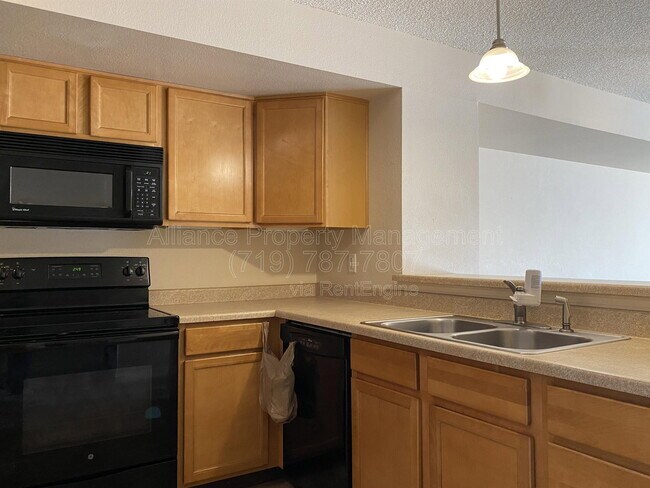 Building Photo - 2486 Astrozon Cir