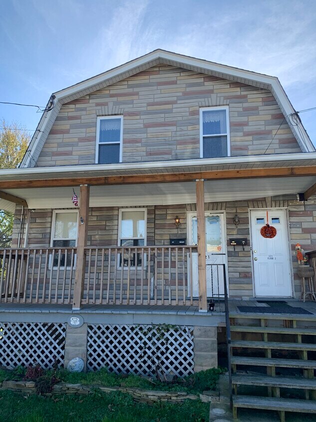 321 Orchard Ave, Brooklyn Park, MD 21225 Townhome Rentals in Brooklyn Park MD