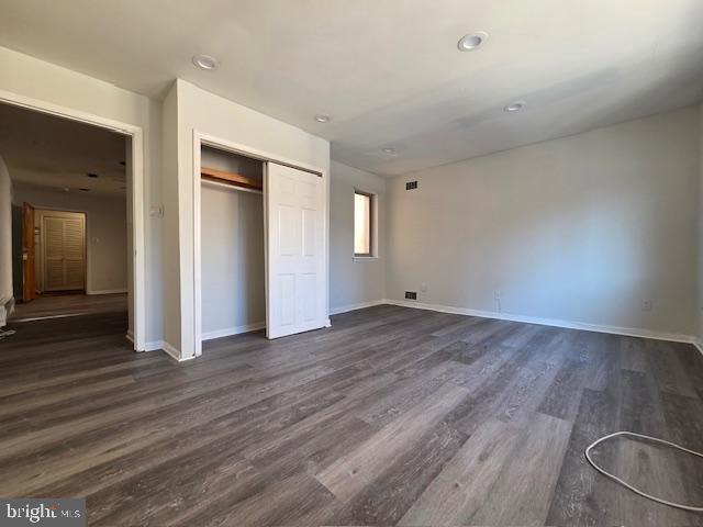 Building Photo - 413 S Broad St