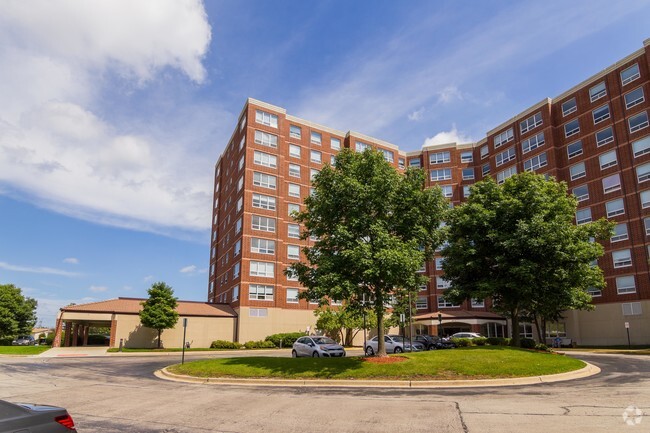 Brookdale Plaza Niles Apartments - Niles, IL | Apartments.com