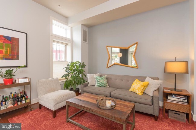 Foto del edificio - 902 T St NW