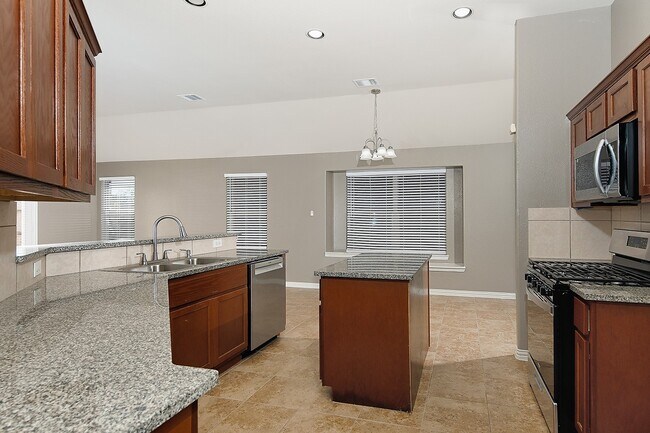 Foto del edificio - 9606 Arched Oak Dr