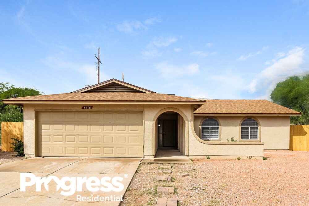 Foto principal - 1418 S Gecko Rd