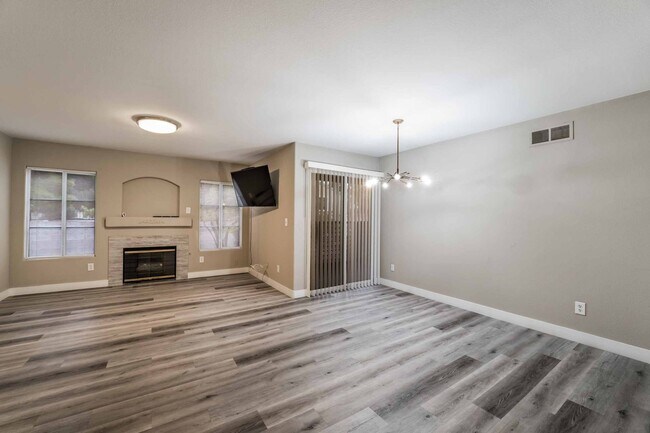 Foto del edificio - Charming Condo in the Heart of Las Vegas!