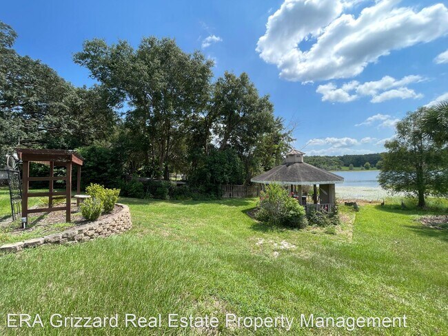Building Photo - 1 br, 1 bath House - 510 County Road 468