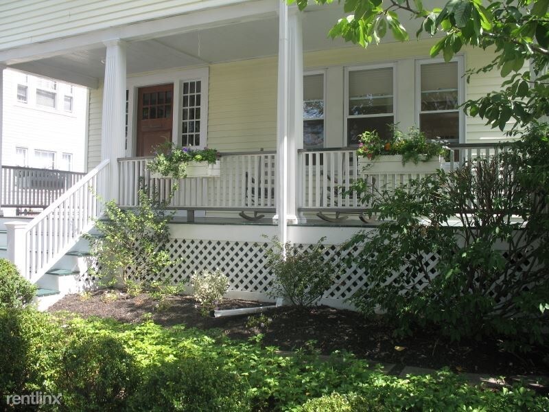 2 br, 1 bath - 89 Harlow St Unit 1 - 2 br, 1 bath  - 89 Harlow St Unit 1