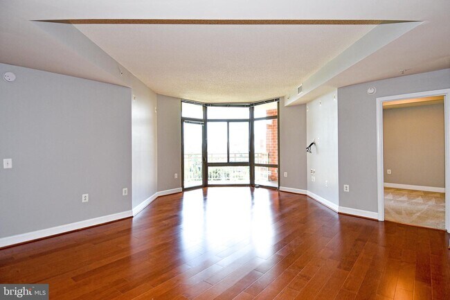 Foto del edificio - 3650 S Glebe Rd