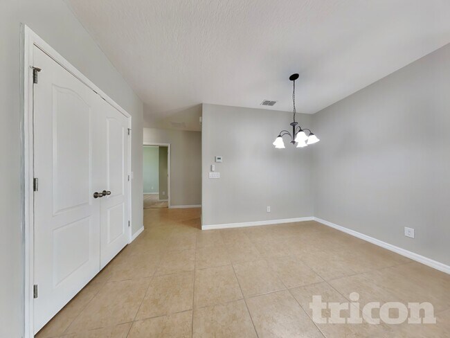 Foto del edificio - 727 Benjamin Trail