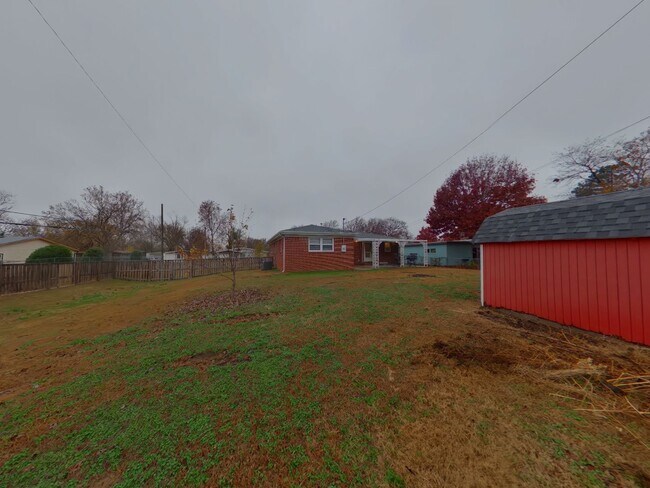 Foto del edificio - 3534 W 11th St N