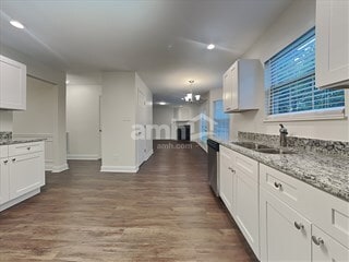 Foto del edificio - 4819 Ivy Rose Dr