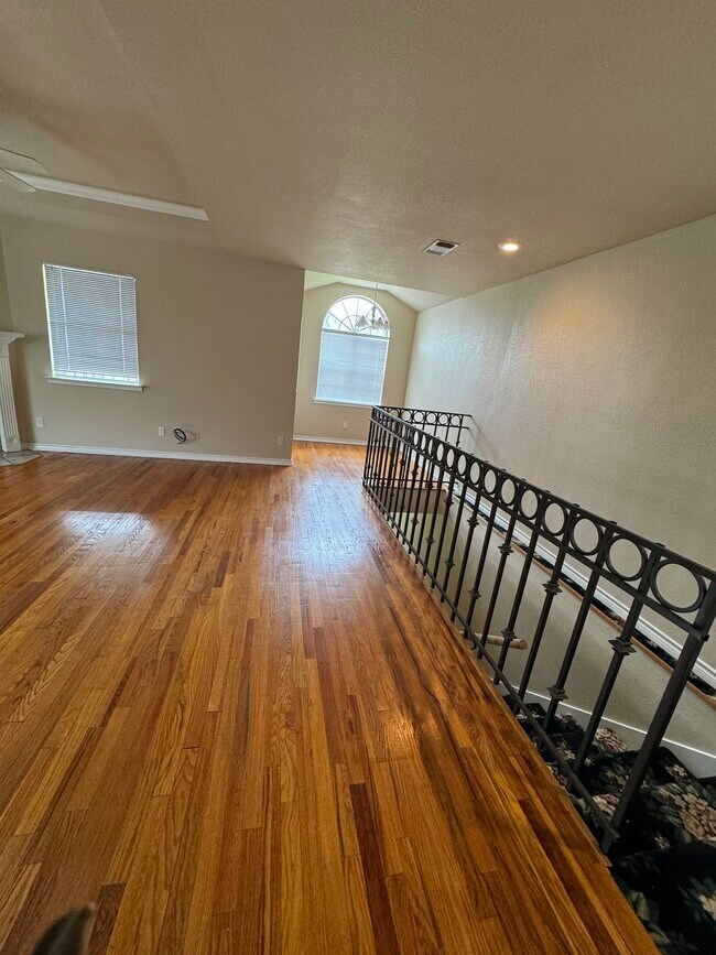 Living and Dining - 5214 Green Ave