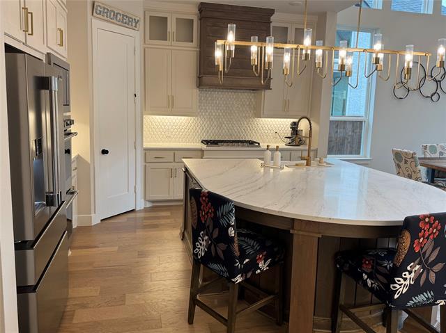 Foto del edificio - 2730 Starwood Dr