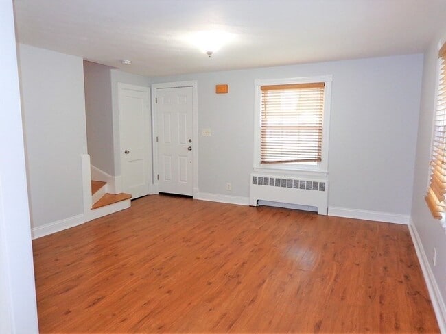 Building Photo - 35 Bromfield St