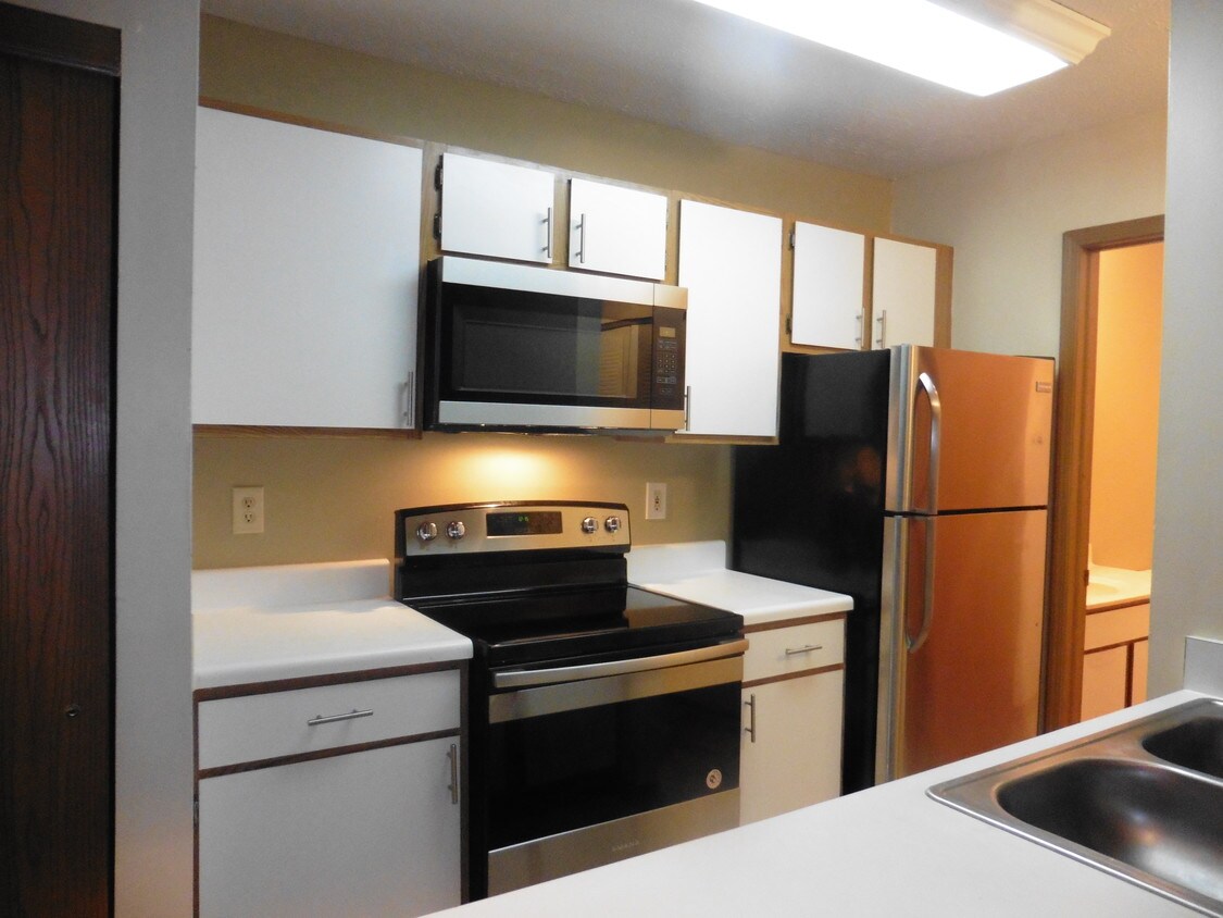 5685 Chatford Dr, Columbus, OH 43232 Apartments in Columbus, OH