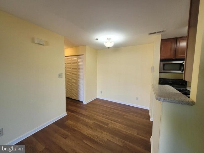 Foto del edificio - 33 Fern Oak Cir