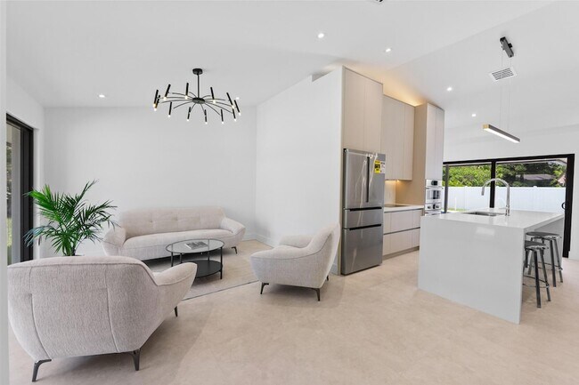 Foto del edificio - 1291 Bimini Ln