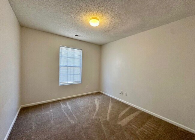 Foto del edificio - 5787 Dove Point Dr SW