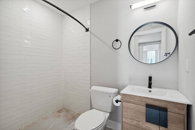 Foto del edificio - 1618 N Sydenham St