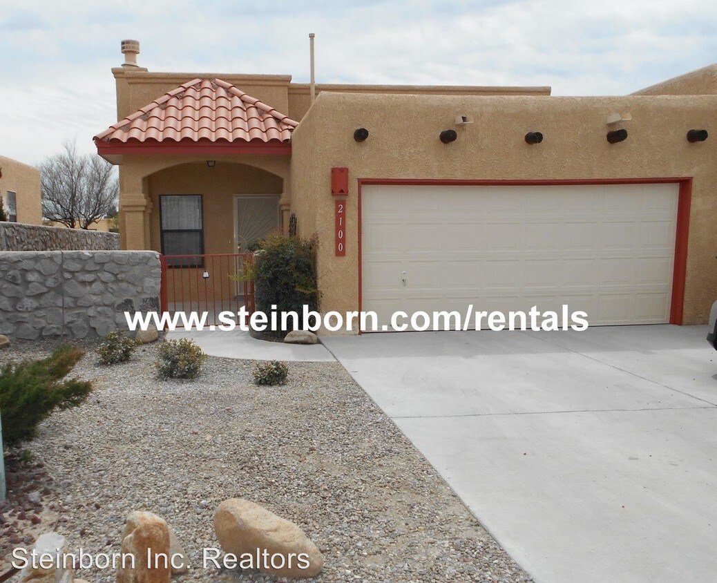 Primary Photo - 2100 Stone Pine Dr