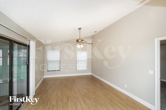 Foto del edificio - 1253 Giralda Cir NW