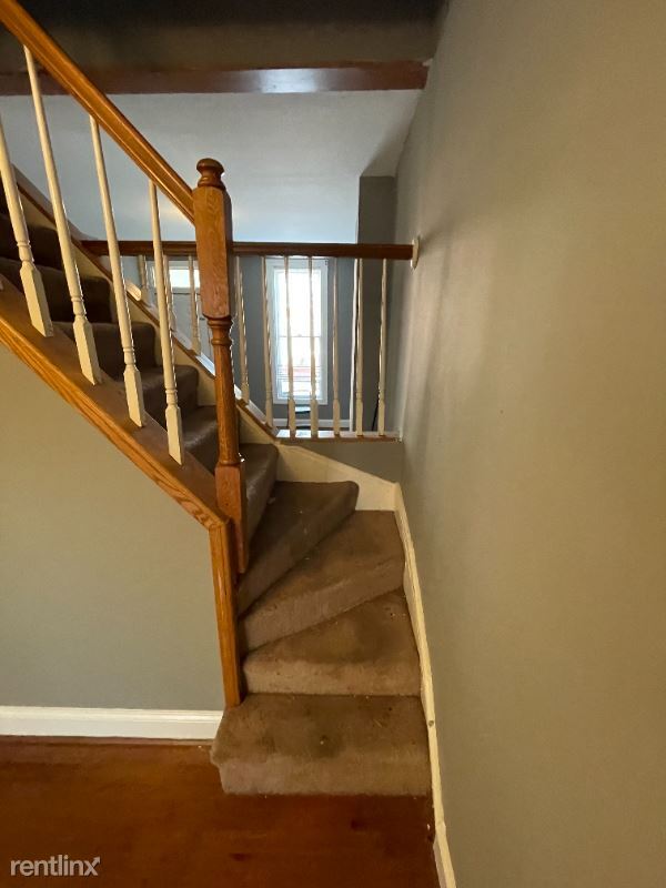 Building Photo - 2 br, 1 bath Townhome - 1228 Bayard St