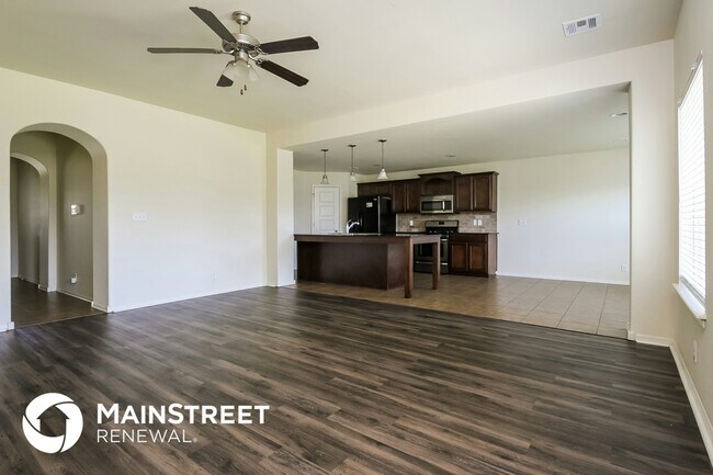 Foto del edificio - 10725 N 152nd E Ave.