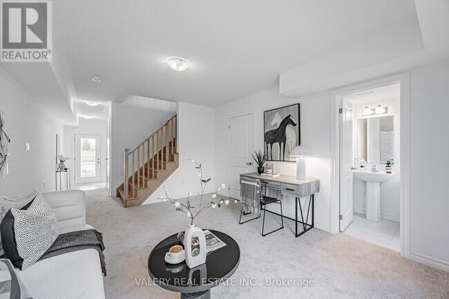 Building Photo - 129 Pidgeon St