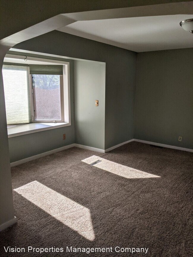 Foto del edificio - 4 br, 3 bath House - 2327 Calihan Ave NE