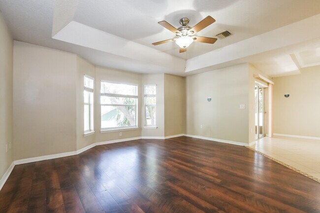 Foto del edificio - 1122 Juniper Ct