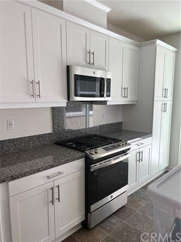 Building Photo - 6946 Stonecrop Ln