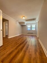 Building Photo - 5742 N Winthrop Ave
