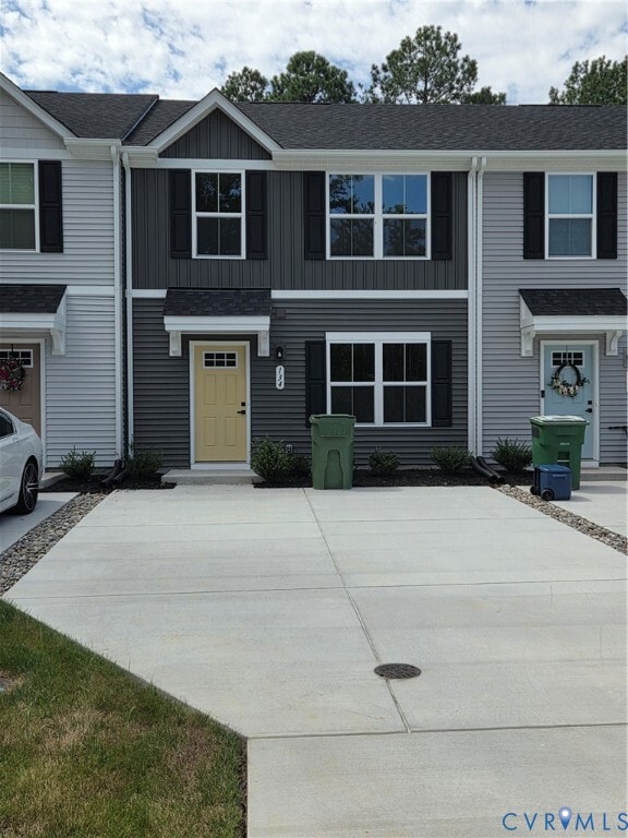 Building Photo - 134 Packett Ct