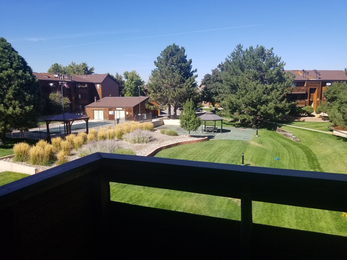 333 Wright St Unit 306, Lakewood, CO 80228 Condo for Rent in