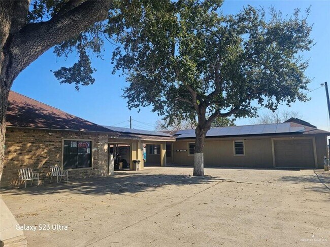 Building Photo - 24 N Ware Rd