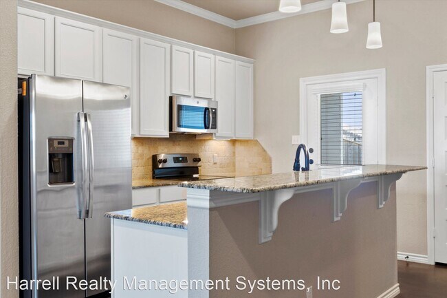 Foto del edificio - 3 br, 2 bath House - 5608 Moose Jaw Circle...